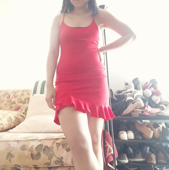 Ruffle hem dress - Picture 2 of 4